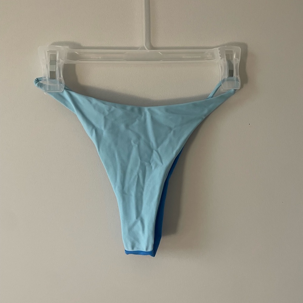 Bikini bottoms